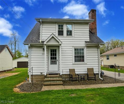 1021 East Boulevard Aurora OH 44202