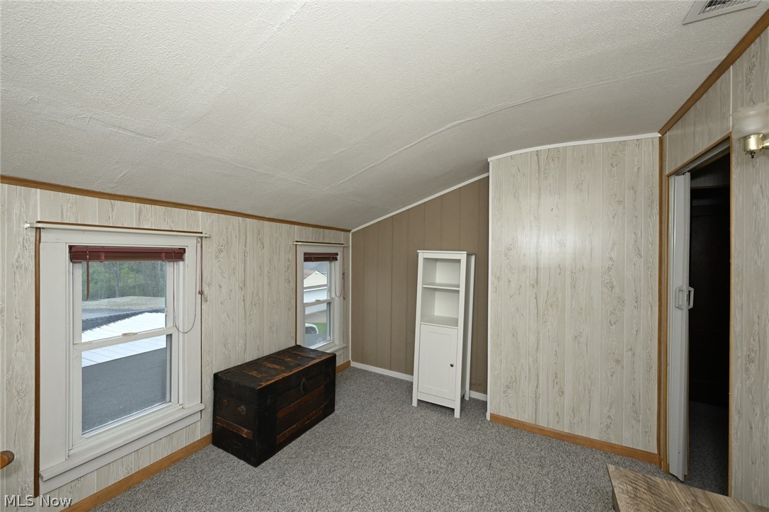 1021 East Boulevard Aurora OH 44202