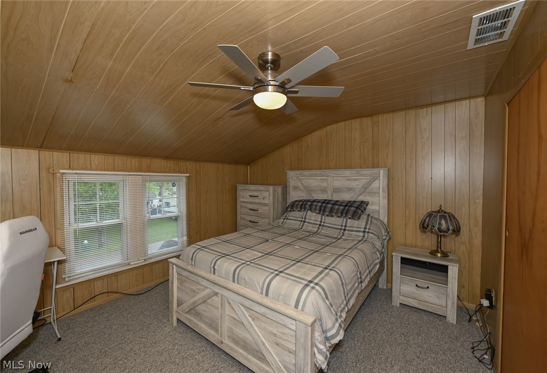 1021 East Boulevard Aurora OH 44202