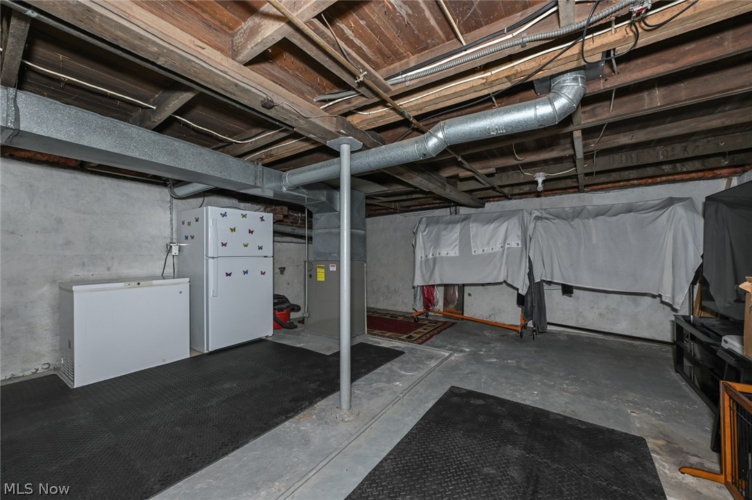 1021 East Boulevard Aurora OH 44202