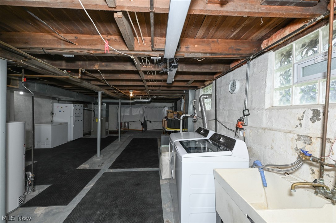 1021 East Boulevard Aurora OH 44202