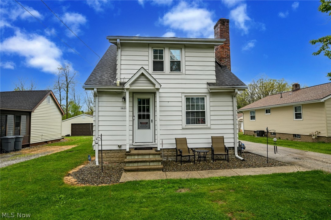 1021 East Boulevard Aurora OH 44202