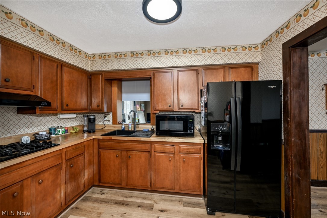 1021 East Boulevard Aurora OH 44202