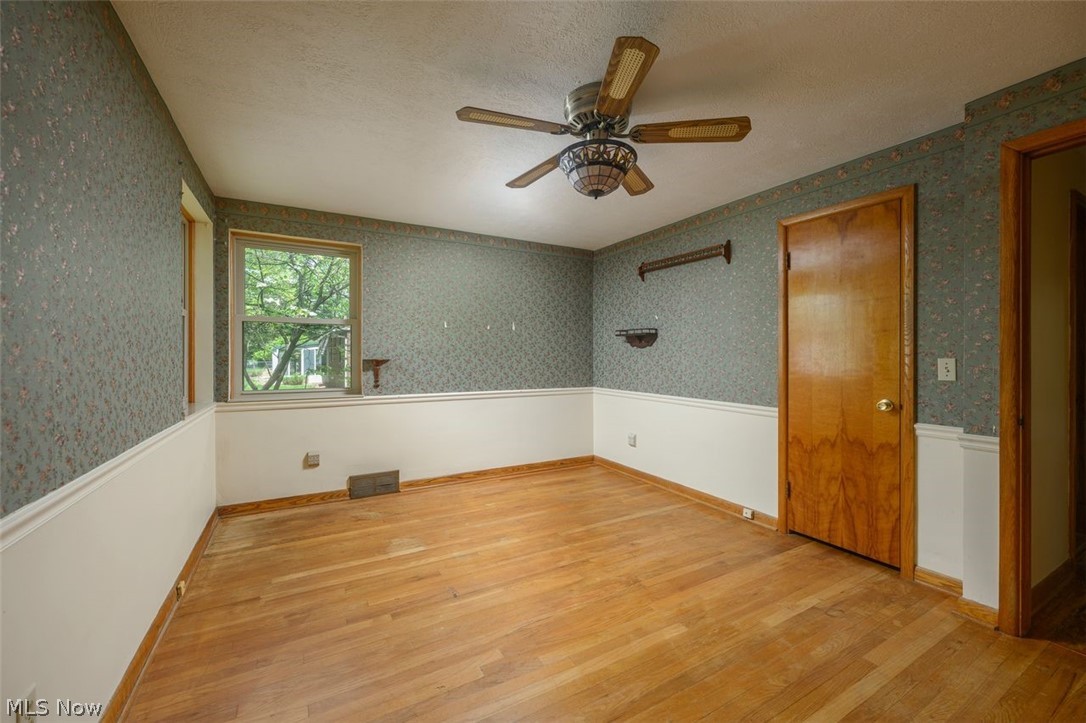 905 Pineview Avenue SE North Canton OH 44720