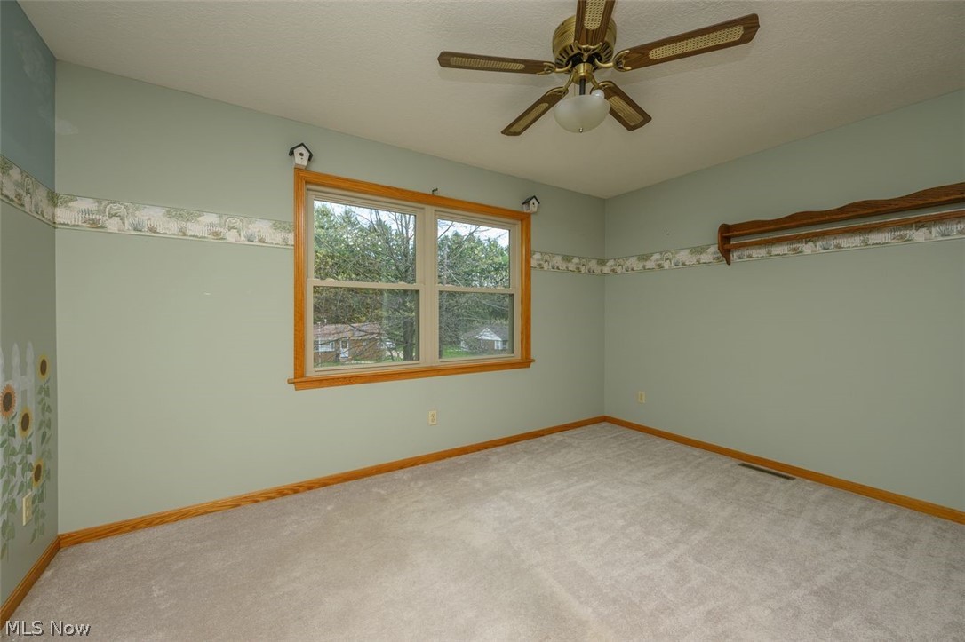 905 Pineview Avenue SE North Canton OH 44720