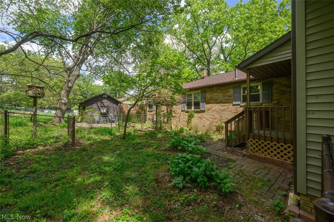 905 Pineview Avenue SE North Canton OH 44720