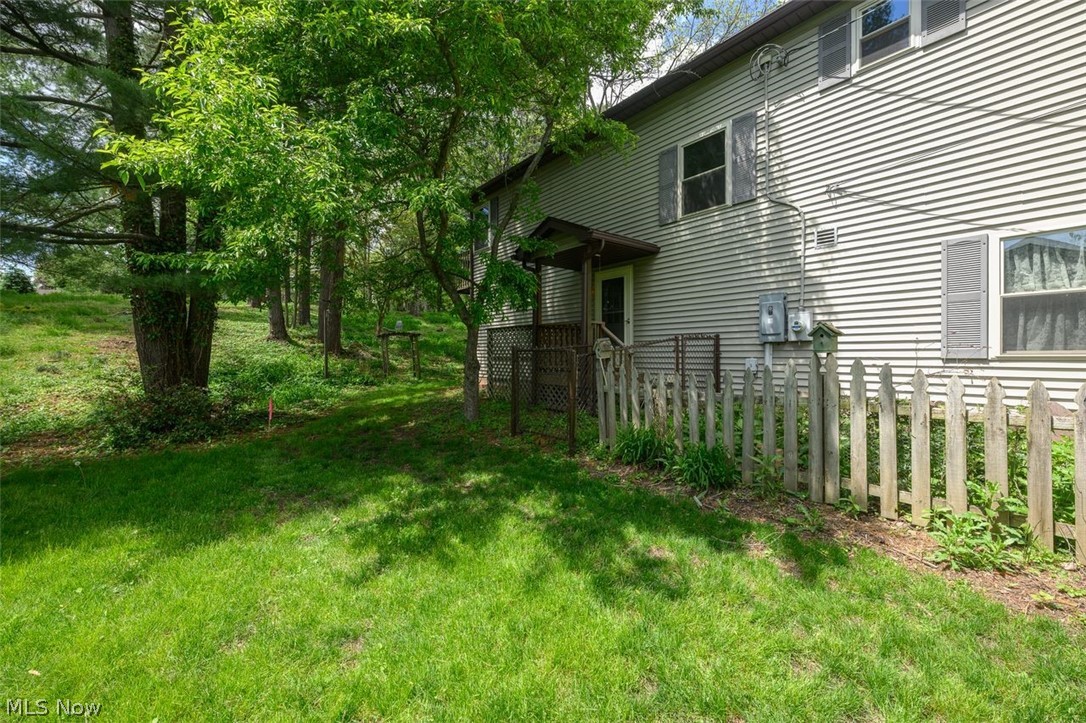 905 Pineview Avenue SE North Canton OH 44720