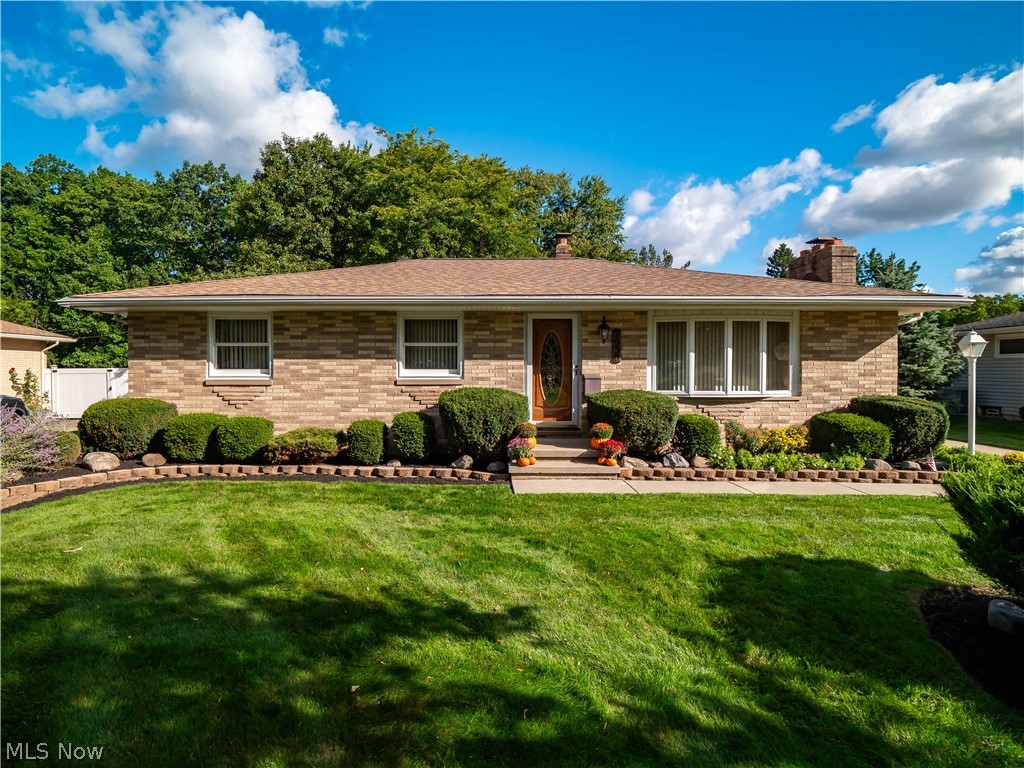 7930 Royalview Drive Parma OH 44129
