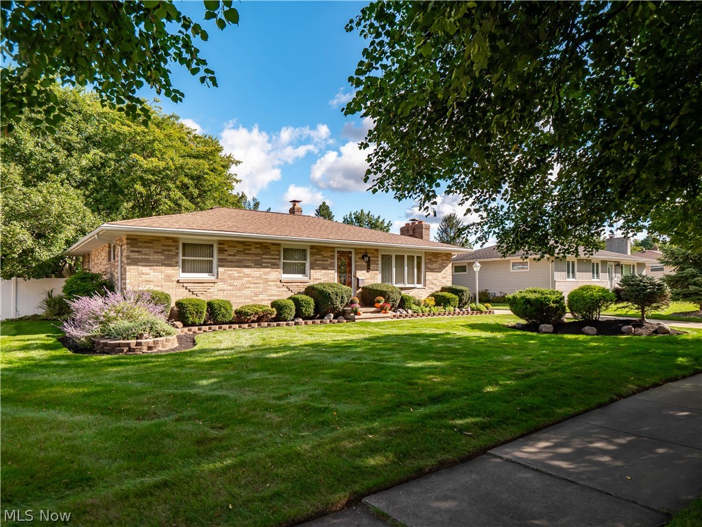 7930 Royalview Drive Parma OH 44129