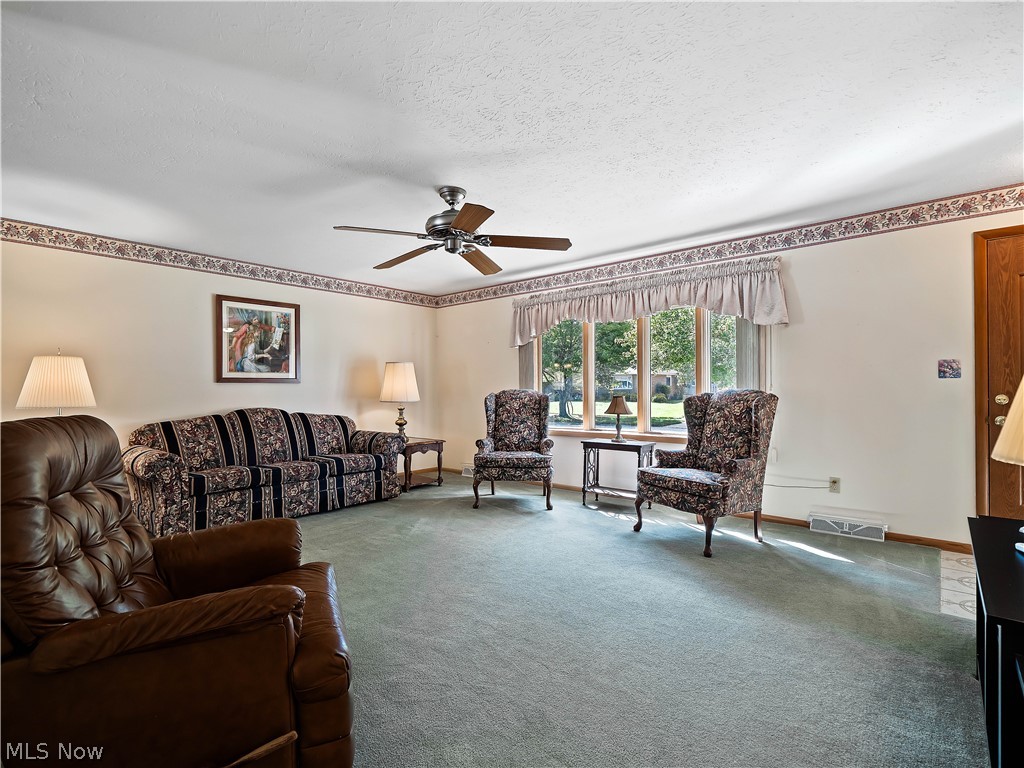 7930 Royalview Drive Parma OH 44129