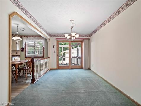 7930 Royalview Drive Parma OH 44129