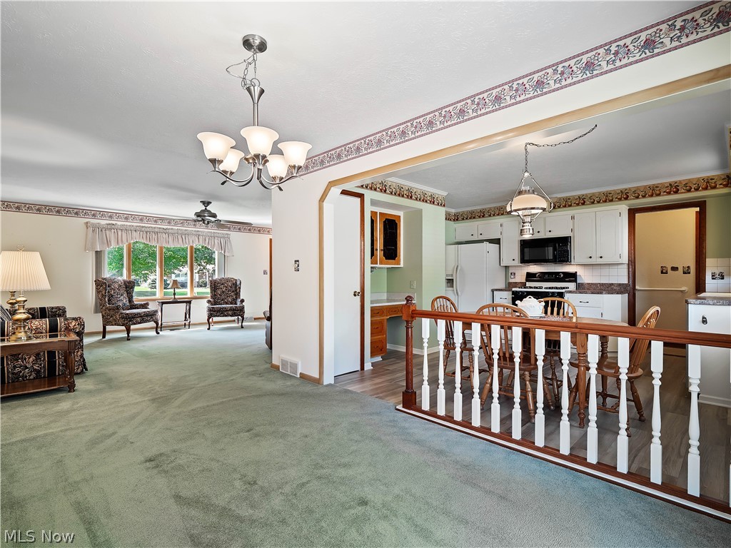 7930 Royalview Drive Parma OH 44129