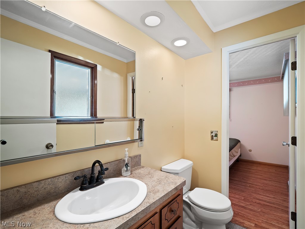 7930 Royalview Drive Parma OH 44129