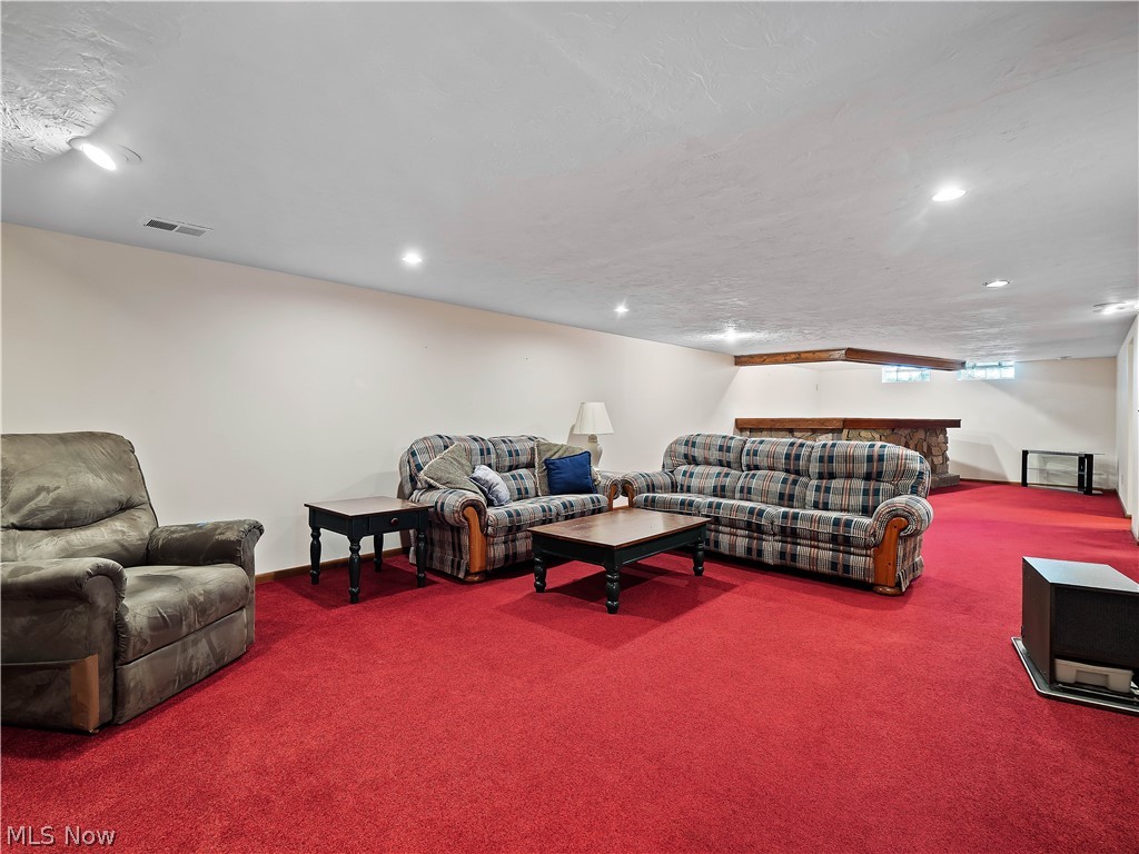 7930 Royalview Drive Parma OH 44129