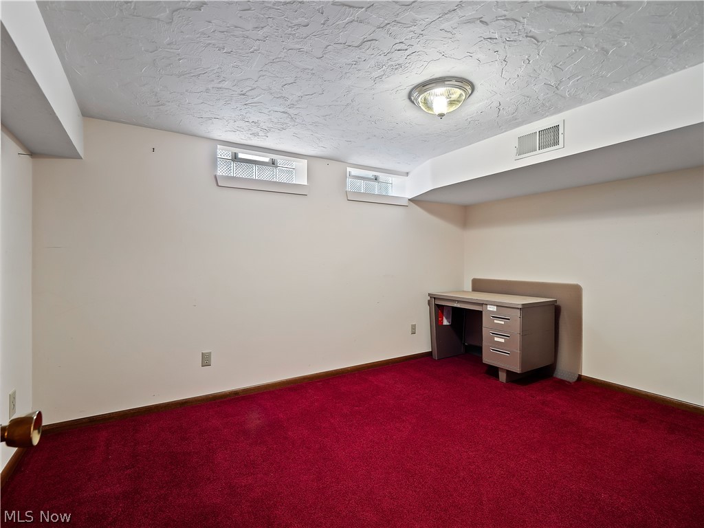 7930 Royalview Drive Parma OH 44129