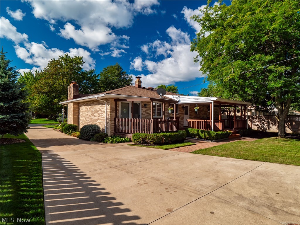 7930 Royalview Drive Parma OH 44129