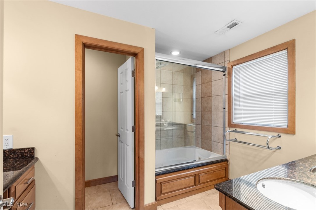 1207 Summit Drive Mayfield Heights OH 44124