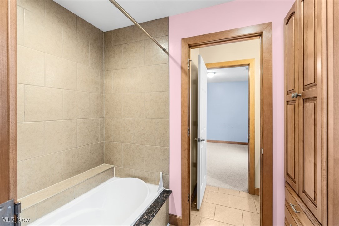 1207 Summit Drive Mayfield Heights OH 44124