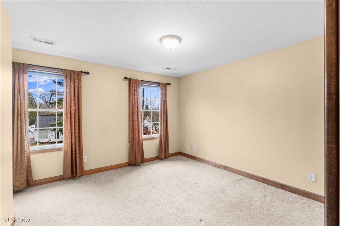 1207 Summit Drive Mayfield Heights OH 44124