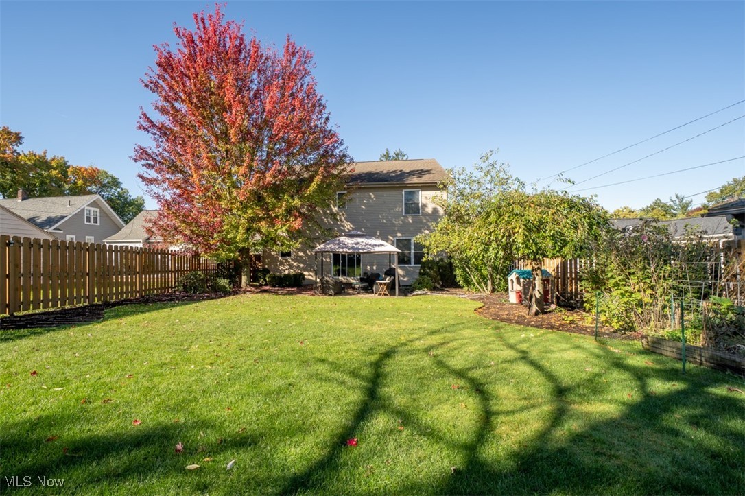 1207 Summit Drive Mayfield Heights OH 44124