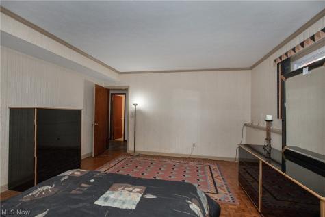 5148 Hickory Drive Lyndhurst OH 44124