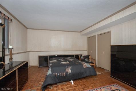 5148 Hickory Drive Lyndhurst OH 44124