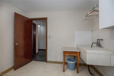 5148 Hickory Drive Lyndhurst OH 44124