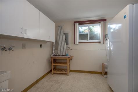 5148 Hickory Drive Lyndhurst OH 44124