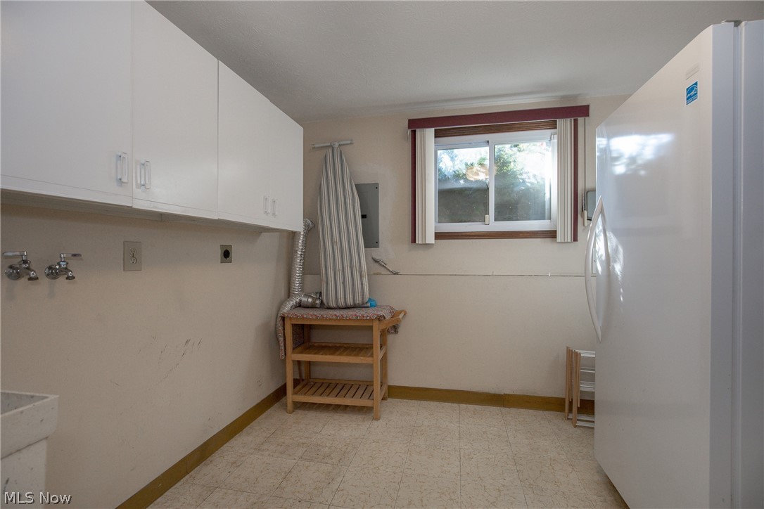5148 Hickory Drive Lyndhurst OH 44124