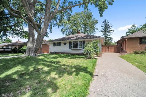 351 Gayle Drive Sheffield Lake OH 44054