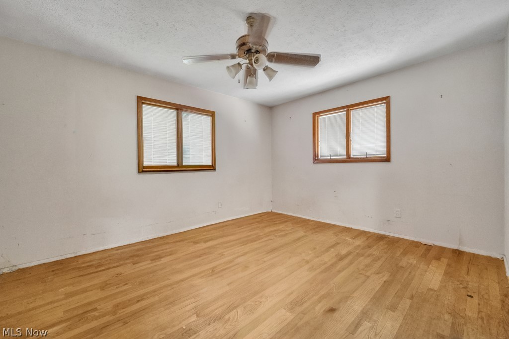 351 Gayle Drive Sheffield Lake OH 44054