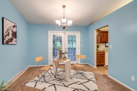 1384 Northeast Avenue Tallmadge OH 44278