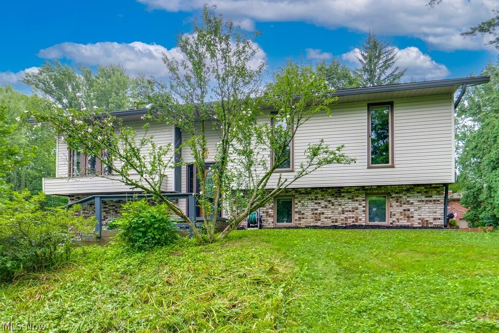 1384 Northeast Avenue Tallmadge OH 44278
