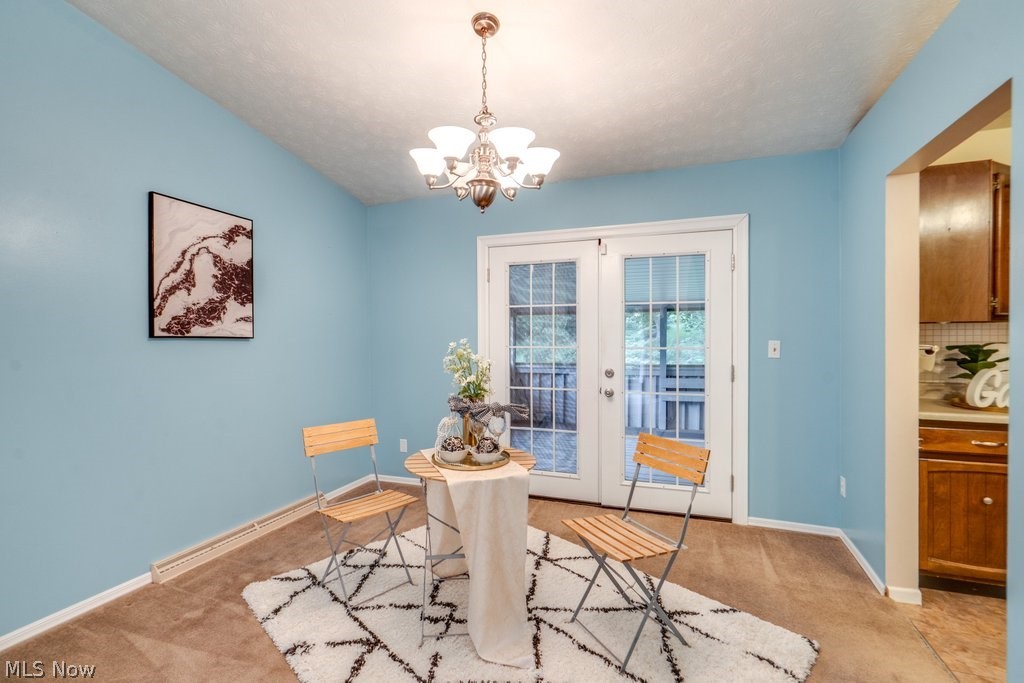 1384 Northeast Avenue Tallmadge OH 44278