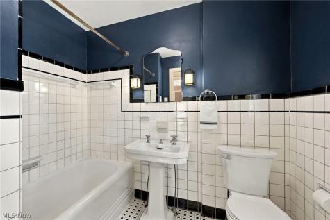 235 E 211th Street Euclid OH 44123