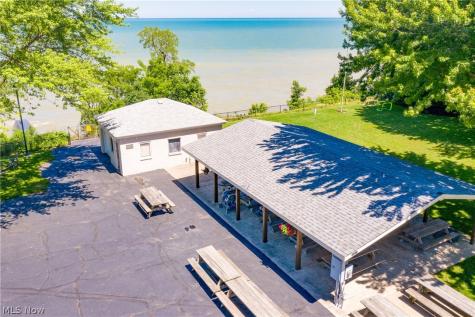 235 E 211th Street Euclid OH 44123