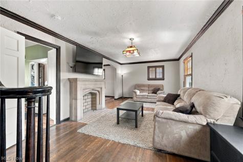 235 E 211th Street Euclid OH 44123