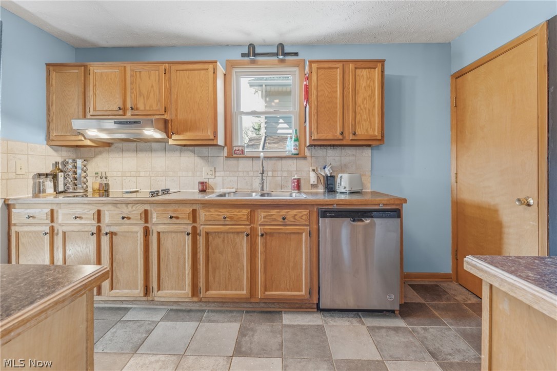 43 14th Street NW Massillon OH 44647