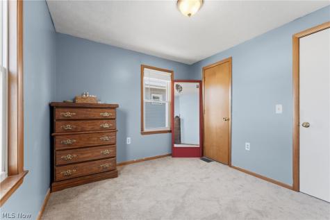 43 14th Street NW Massillon OH 44647