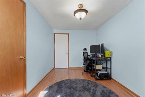 43 14th Street NW Massillon OH 44647