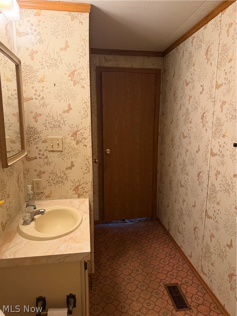 37255 7th Avenue Sardis OH 43946