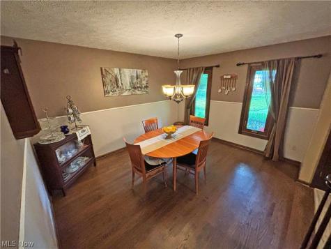 2166 Dow Drive Akron OH 44313