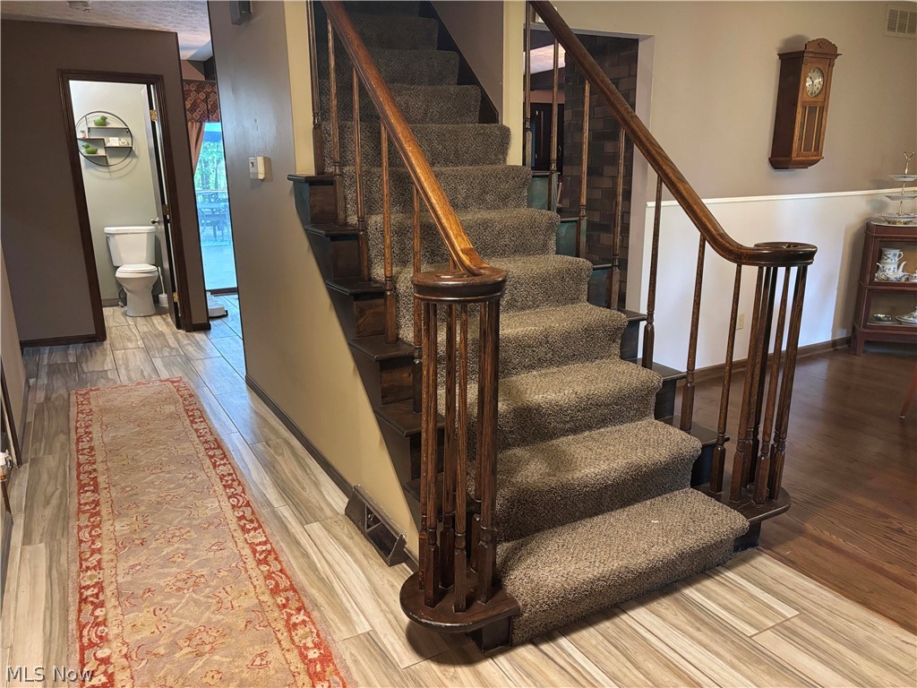 2166 Dow Drive Akron OH 44313