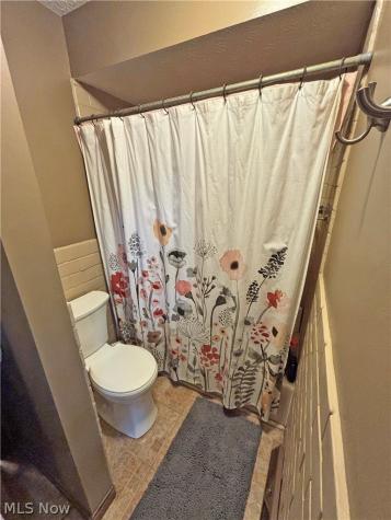 2166 Dow Drive Akron OH 44313