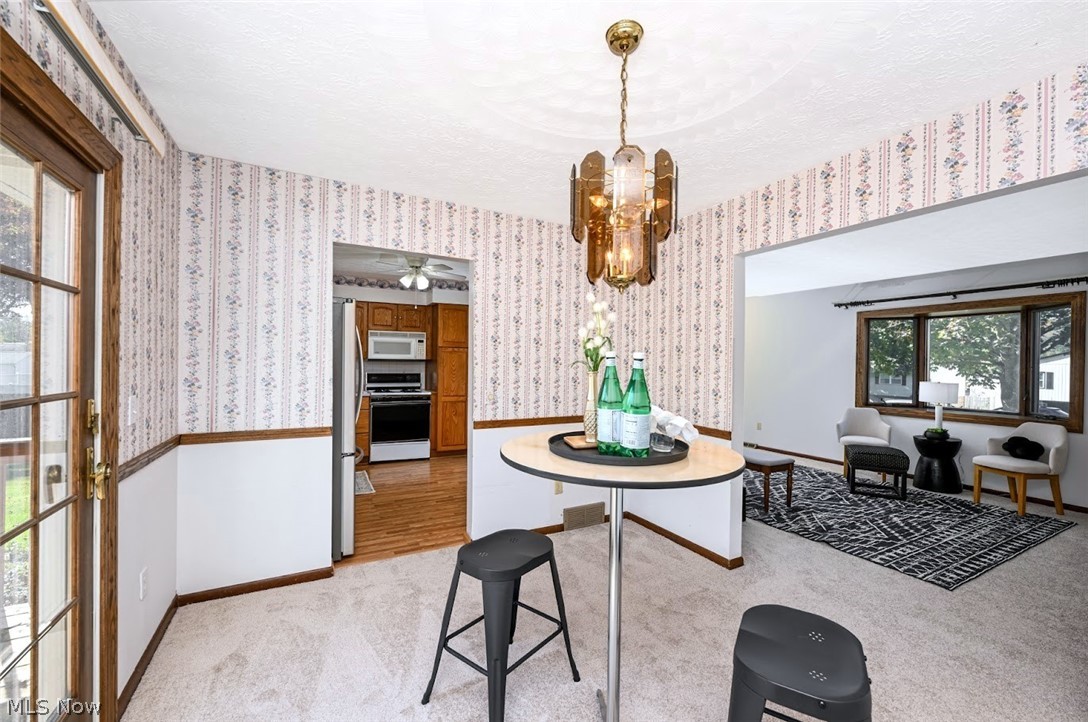 622 Meadowridge Avenue NW Canton OH 44708