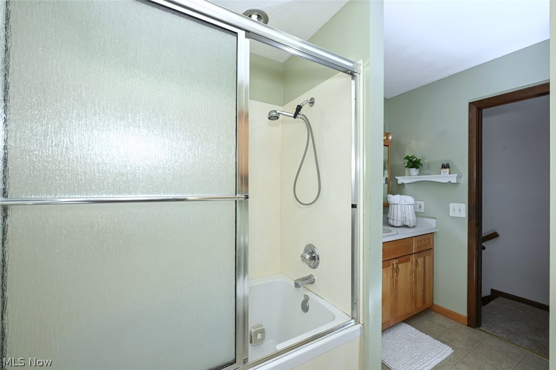 622 Meadowridge Avenue NW Canton OH 44708