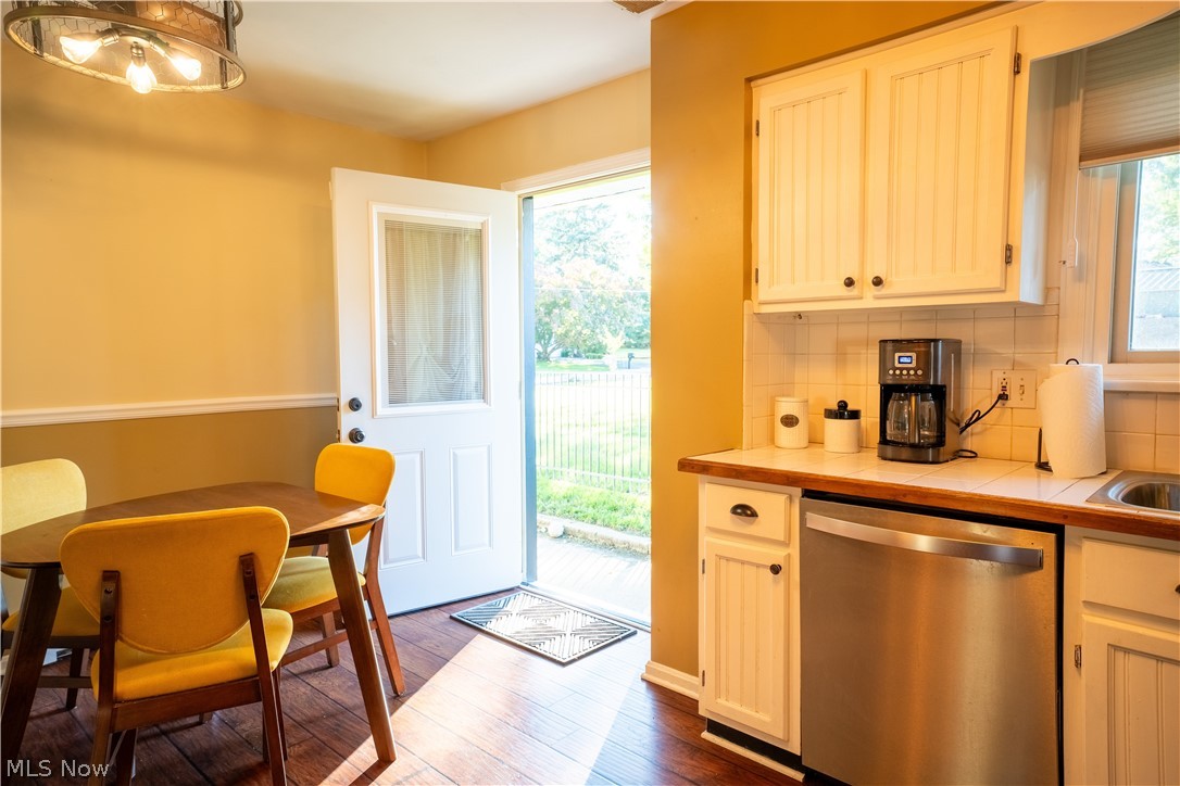 110 Berkshire Road Elyria OH 44035