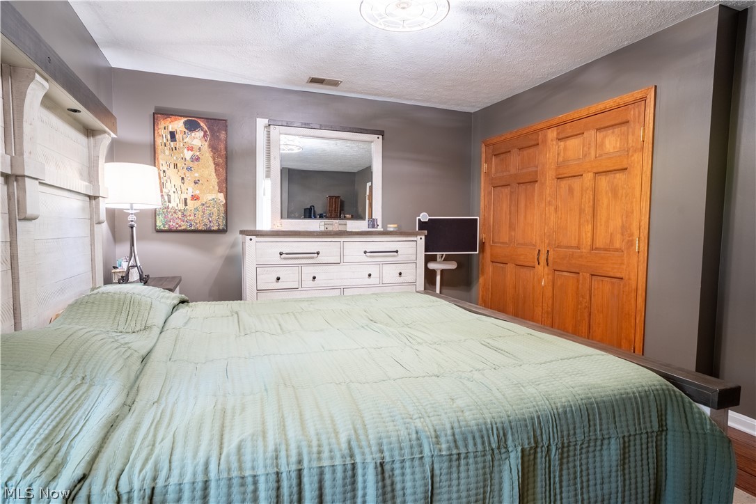 110 Berkshire Road Elyria OH 44035