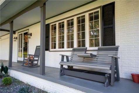 110 Berkshire Road Elyria OH 44035