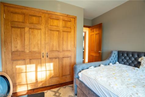 110 Berkshire Road Elyria OH 44035
